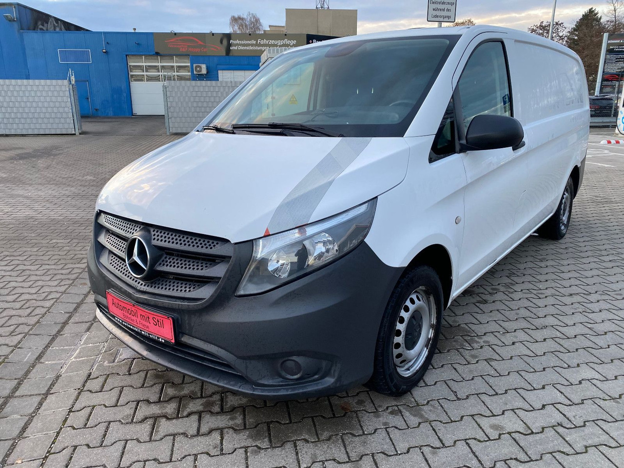 Mercedes-Benz Vito Kasten 114 CD Lang AHK STANDHEIZUNG KLIMA - Passenger van: picture 2 Mercedes-Benz Vito Kasten 114 CD Lang AHK STANDHEIZUNG KLIMA - Passenger van: picture 2
