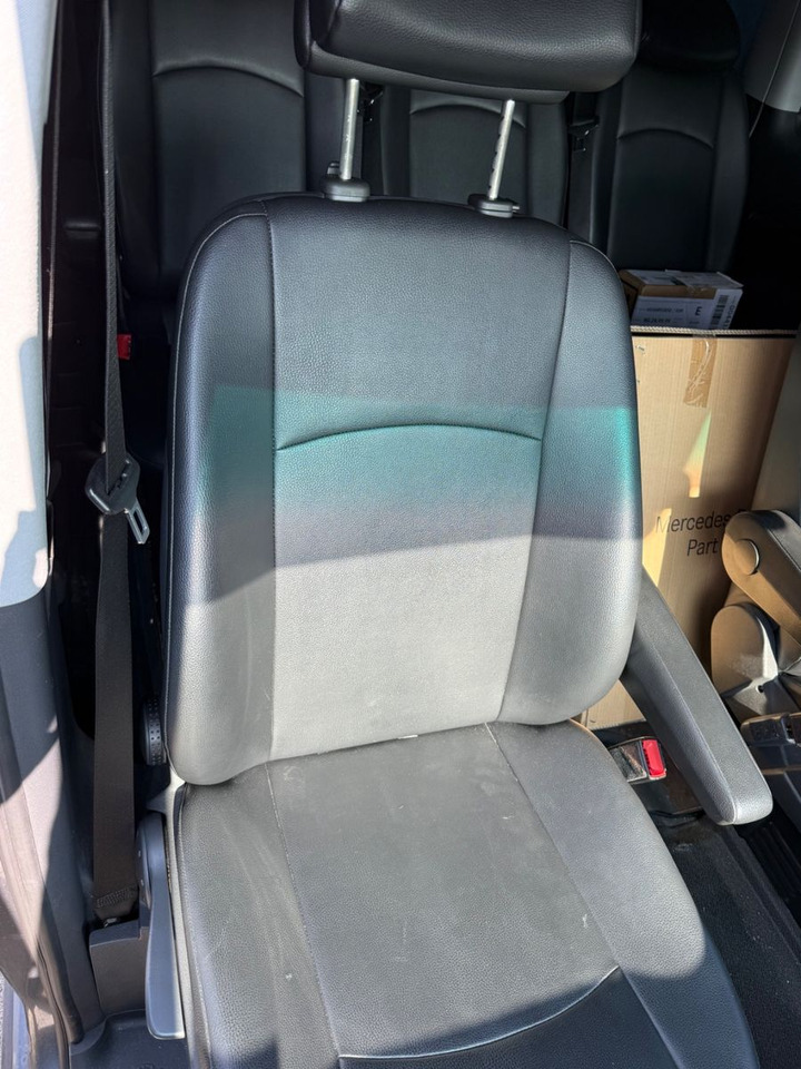 Passenger van Mercedes-Benz Vito Mixto 122 CDI Extra lang V6 XENON NAVI AHK: picture 16