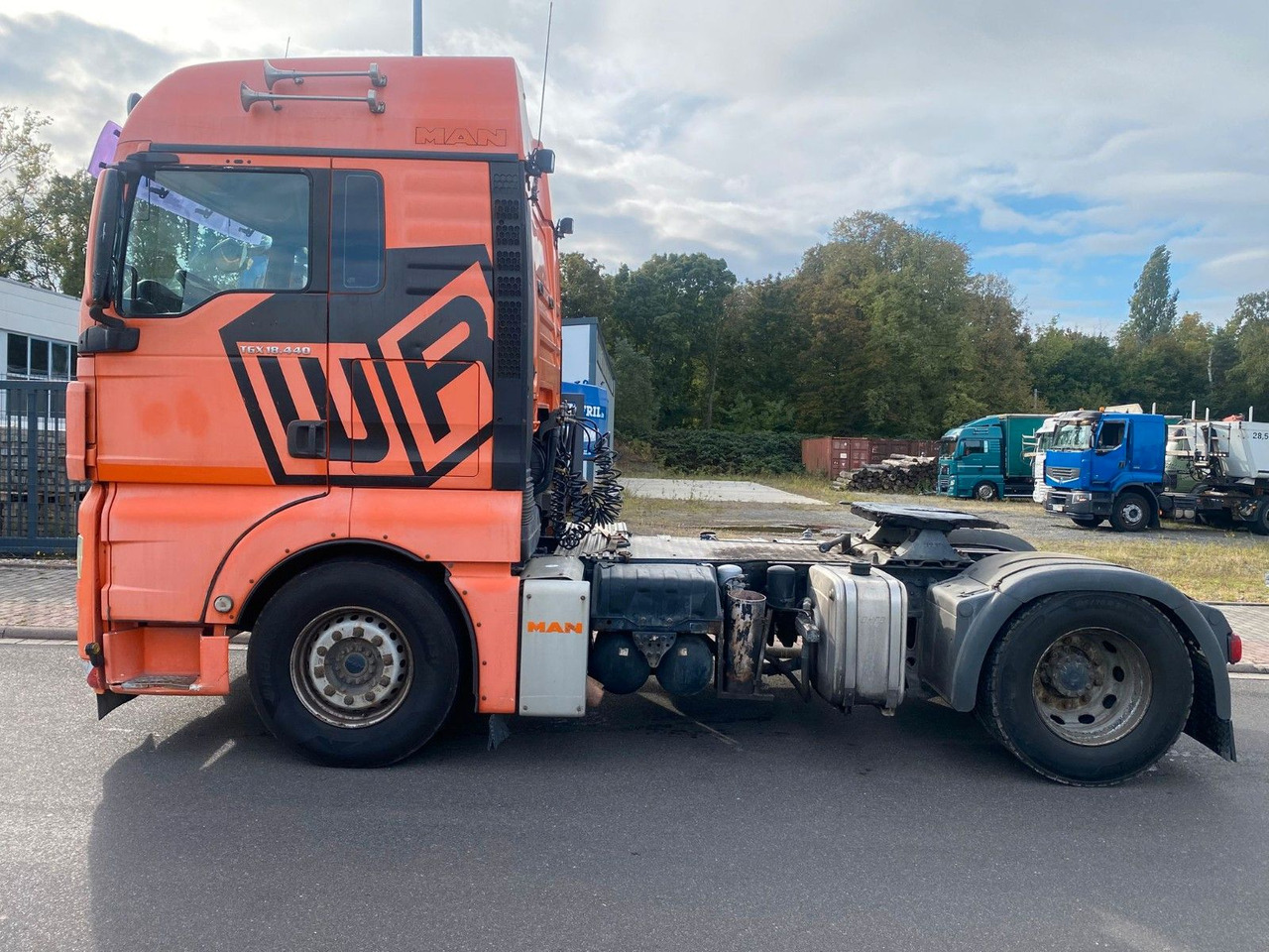 MAN TGX 18.440 4x2 KIPPHYDRAULIK - Tractor unit: picture 1 MAN TGX 18.440 4x2 KIPPHYDRAULIK - Tractor unit: picture 1