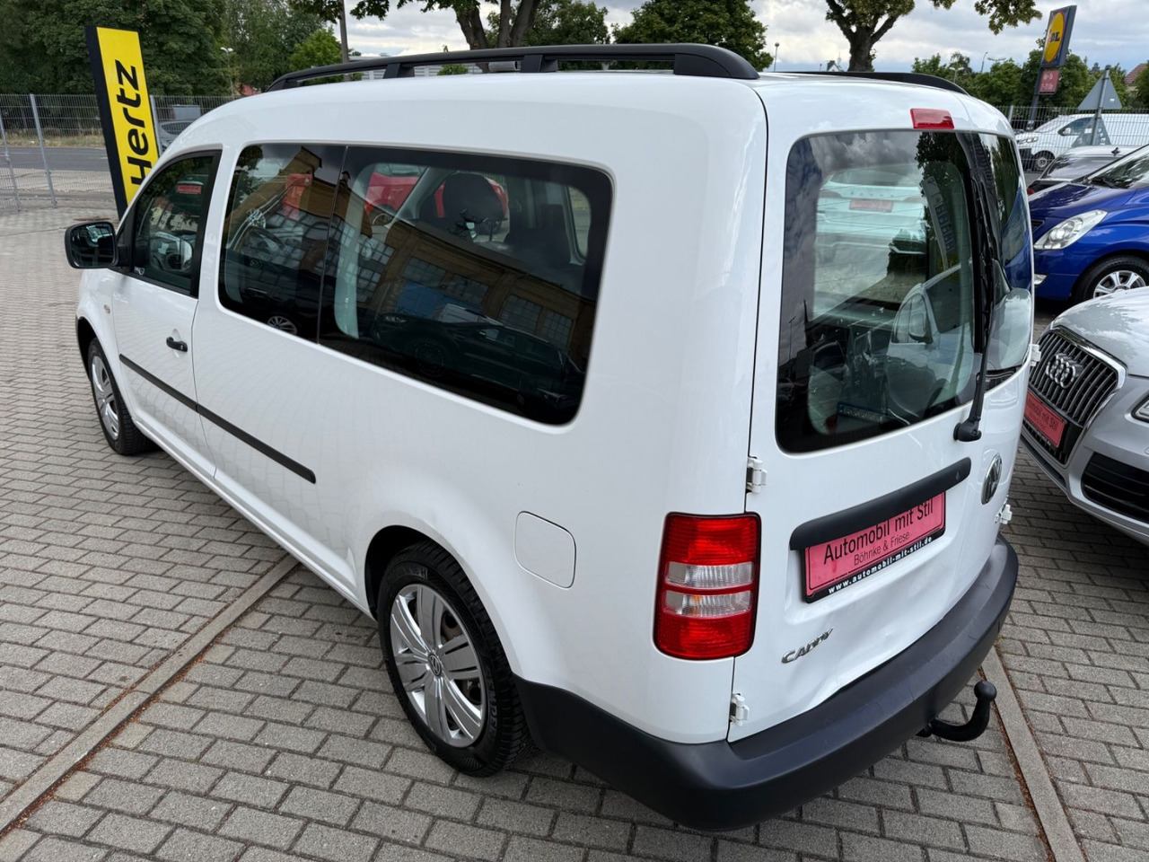 Passenger van Volkswagen Caddy Maxi KastenKombi 5 SITZER KLIMAA SHZ AHK: picture 7 Passenger van Volkswagen Caddy Maxi KastenKombi 5 SITZER KLIMAA SHZ AHK: picture 7