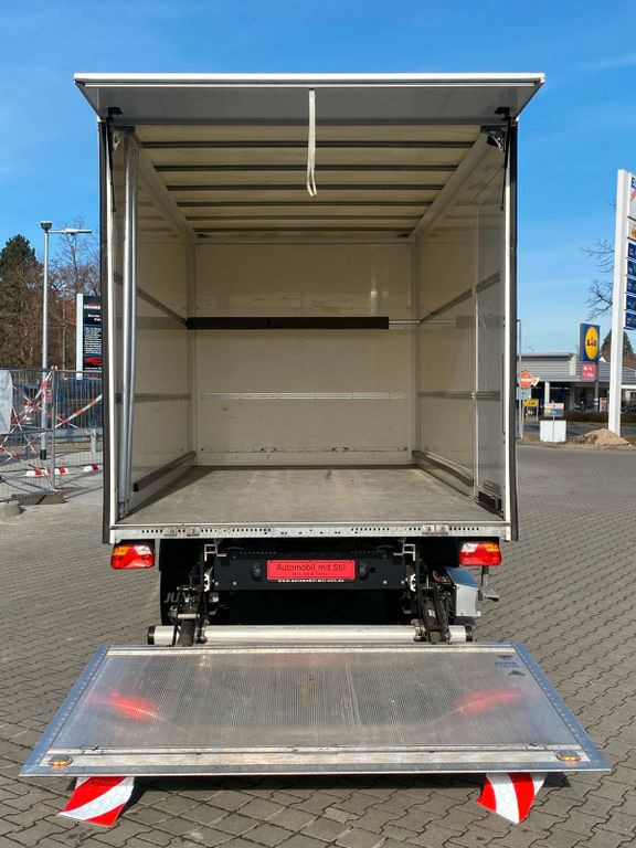 Volkswagen Crafter Pritsche Koffer 50 Lang Klima. LBW NAVI - Closed box van: picture 2 Volkswagen Crafter Pritsche Koffer 50 Lang Klima. LBW NAVI - Closed box van: picture 2
