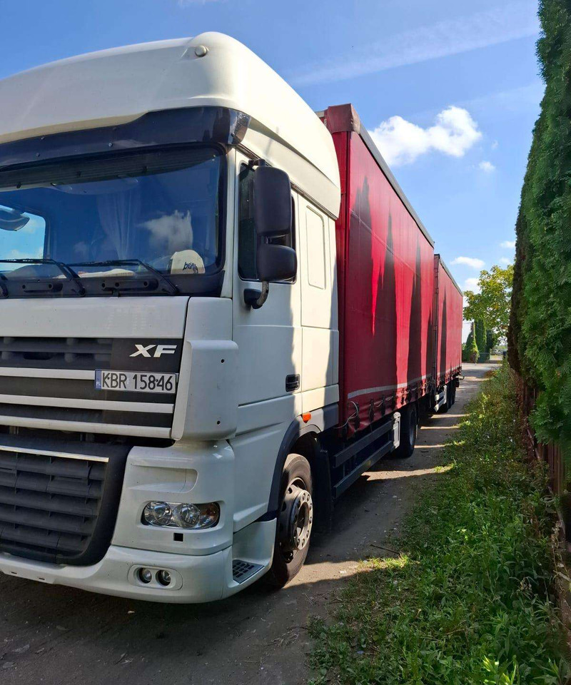 DAF XF 460 - Curtainsider truck: picture 3 DAF XF 460 - Curtainsider truck: picture 3
