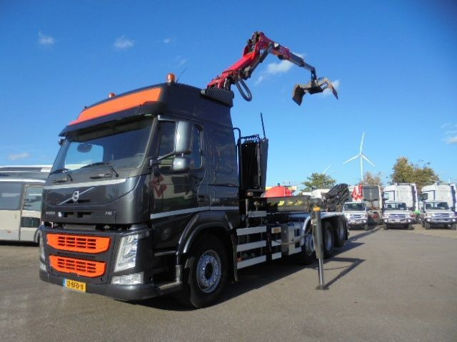 Volvo FM 460 8X2 - Crane truck: picture 1 Volvo FM 460 8X2 - Crane truck: picture 1