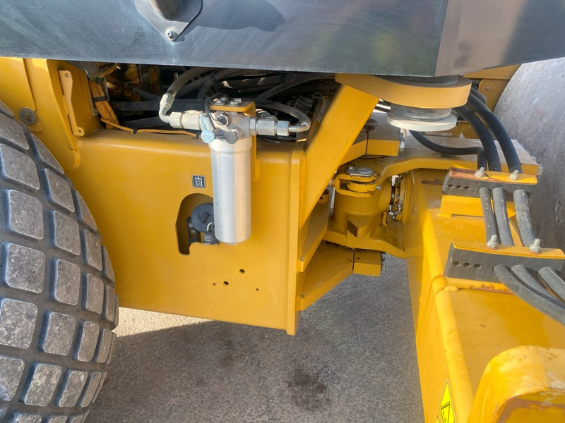 Caterpillar CS64B NVT leasing Caterpillar CS64B NVT: picture 8