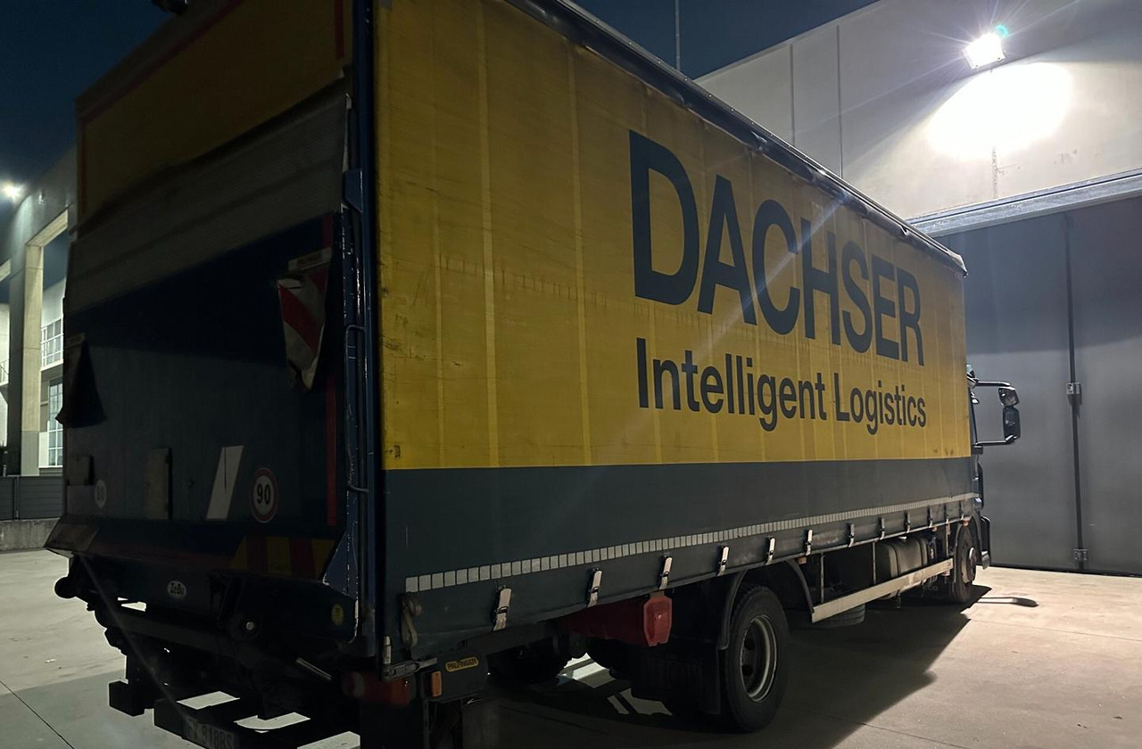 Iveco - Curtainsider truck: picture 5 Iveco - Curtainsider truck: picture 5