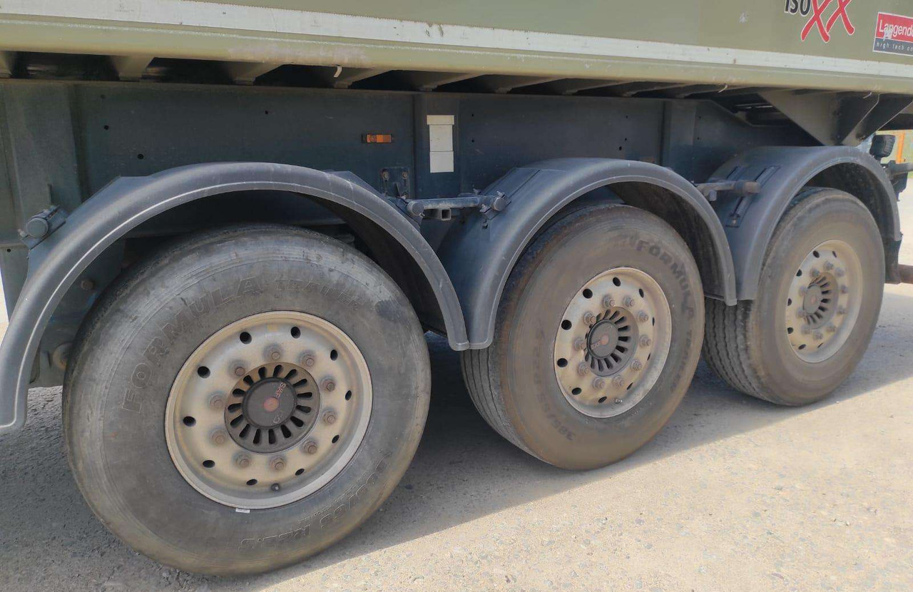Langendorf SKA24/30 - Tipper semi-trailer: picture 5 Langendorf SKA24/30 - Tipper semi-trailer: picture 5