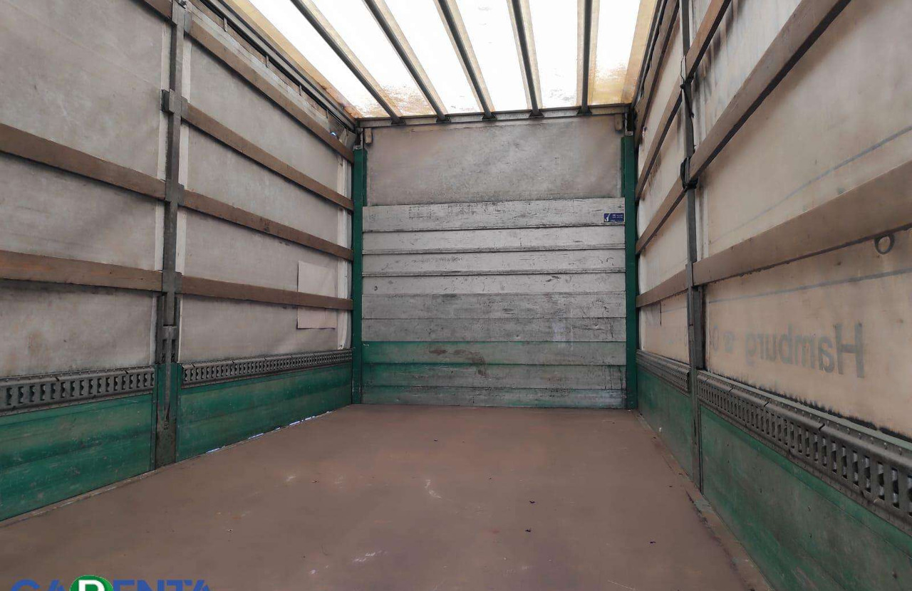 MAN LE8.220 - Curtainsider truck: picture 5 MAN LE8.220 - Curtainsider truck: picture 5