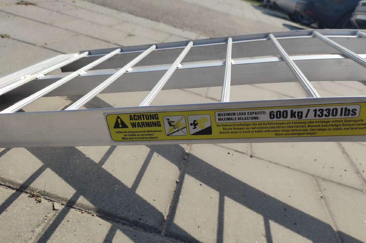 RAMPA - Loading ramp: picture 3 RAMPA - Loading ramp: picture 3