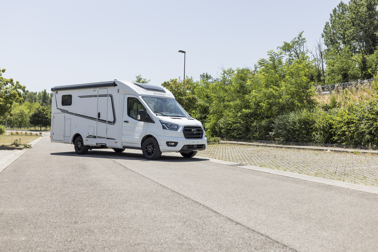 ETRUSCO Etrusco V 6.8 SCF - Camper: picture 2 ETRUSCO Etrusco V 6.8 SCF - Camper: picture 2