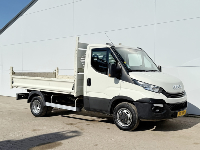 Iveco Daily 35C12 2.3 Kipper Dubbellucht Trekhaak Airco Cruise Control Lucht Geveerde Stoel - Tipper van: picture 5 Iveco Daily 35C12 2.3 Kipper Dubbellucht Trekhaak Airco Cruise Control Lucht Geveerde Stoel - Tipper van: picture 5