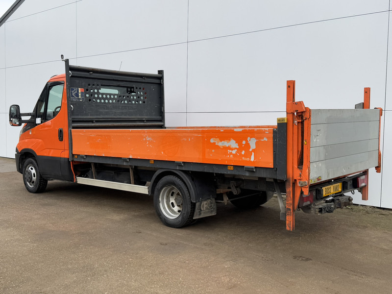 Iveco Daily 35C15 Open Laadbak 3.5t Trekhaak Laadklep Pritische Pick up - Open body delivery van: picture 2 Iveco Daily 35C15 Open Laadbak 3.5t Trekhaak Laadklep Pritische Pick up - Open body delivery van: picture 2