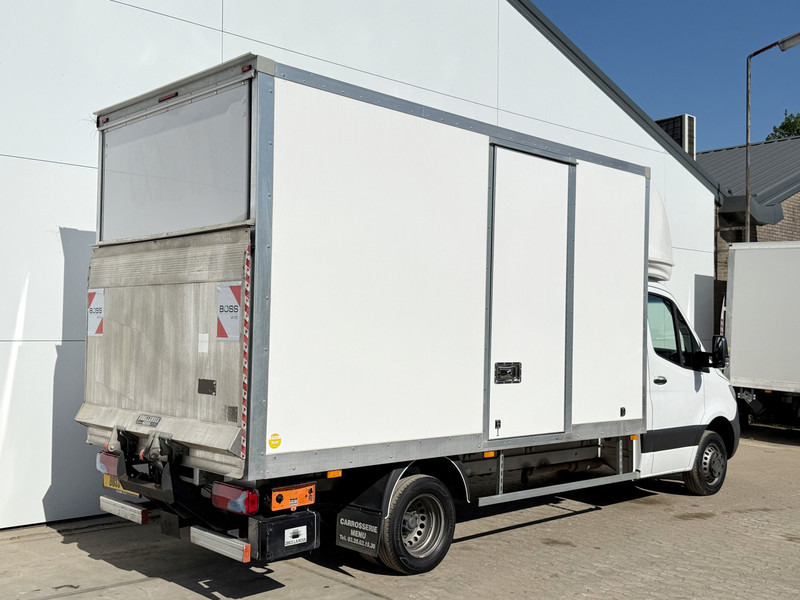 Mercedes-Benz Sprinter 514 2.2 CDI Dubbellucht Laadklep Airco Cruise Control Bakwagen Meubelbak Koffer - Closed box van: picture 3 Mercedes-Benz Sprinter 514 2.2 CDI Dubbellucht Laadklep Airco Cruise Control Bakwagen Meubelbak Koffer - Closed box van: picture 3