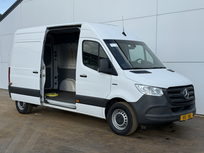 Mercedes-Benz eSprinter 312 ALL-IN PRIJS L2H2 55kWh 168km WLTP 80kw Snelladen Climate Control Camera Stoelverwarming Laadkabel - Panel van, Electric van: picture 5 Mercedes-Benz eSprinter 312 ALL-IN PRIJS L2H2 55kWh 168km WLTP 80kw Snelladen Climate Control Camera Stoelverwarming Laadkabel - Panel van, Electric van: picture 5