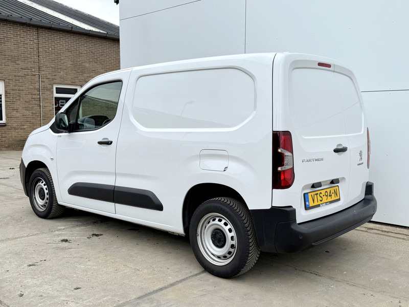 Peugeot Partner 1.5 HDi 102pk L1H1 Climate Control Cruise Control Apple Carplay Parkeersensoren - Small van: picture 2 Peugeot Partner 1.5 HDi 102pk L1H1 Climate Control Cruise Control Apple Carplay Parkeersensoren - Small van: picture 2