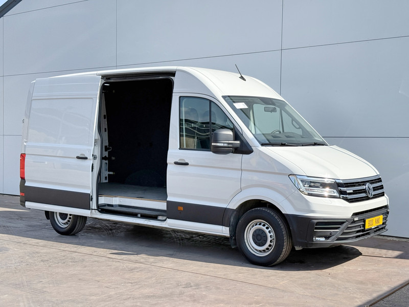 Volkswagen Crafter e-Crafter 136pk L3H3 Elektrisch 36kWh 115km WLTP LED Climate Control Cruise Control Stoelverwarming Parkeersensor voor achter Camera - Panel van, Electric van: picture 5 Volkswagen Crafter e-Crafter 136pk L3H3 Elektrisch 36kWh 115km WLTP LED Climate Control Cruise Control Stoelverwarming Parkeersensor voor achter Camera - Panel van, Electric van: picture 5