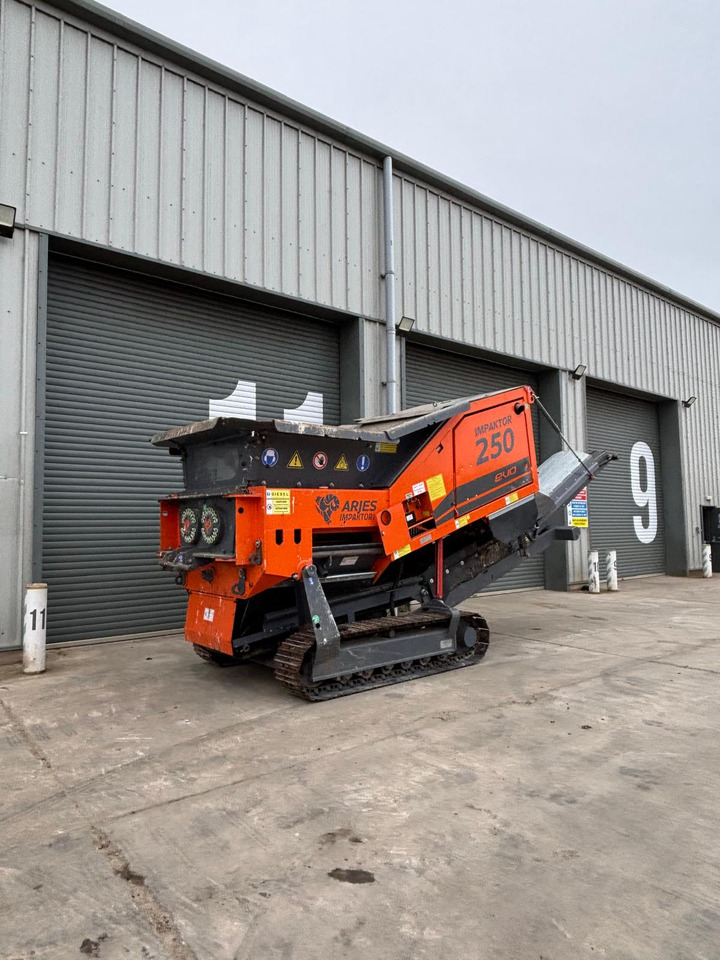 Arjes Impaktor 250 - Industrial waste shredder: picture 5 Arjes Impaktor 250 - Industrial waste shredder: picture 5