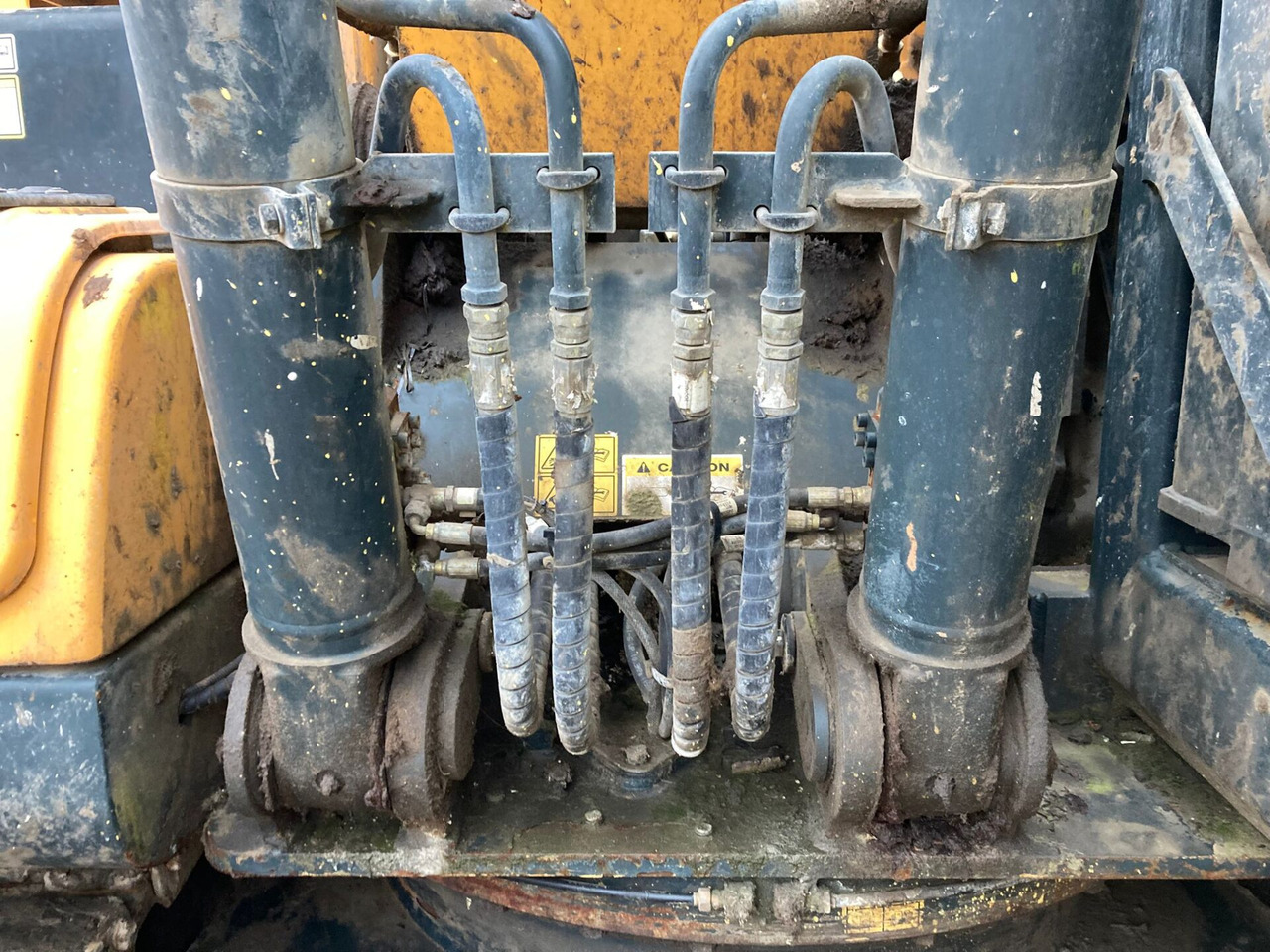 Crawler excavator Hyundai HX140L HRC: picture 19