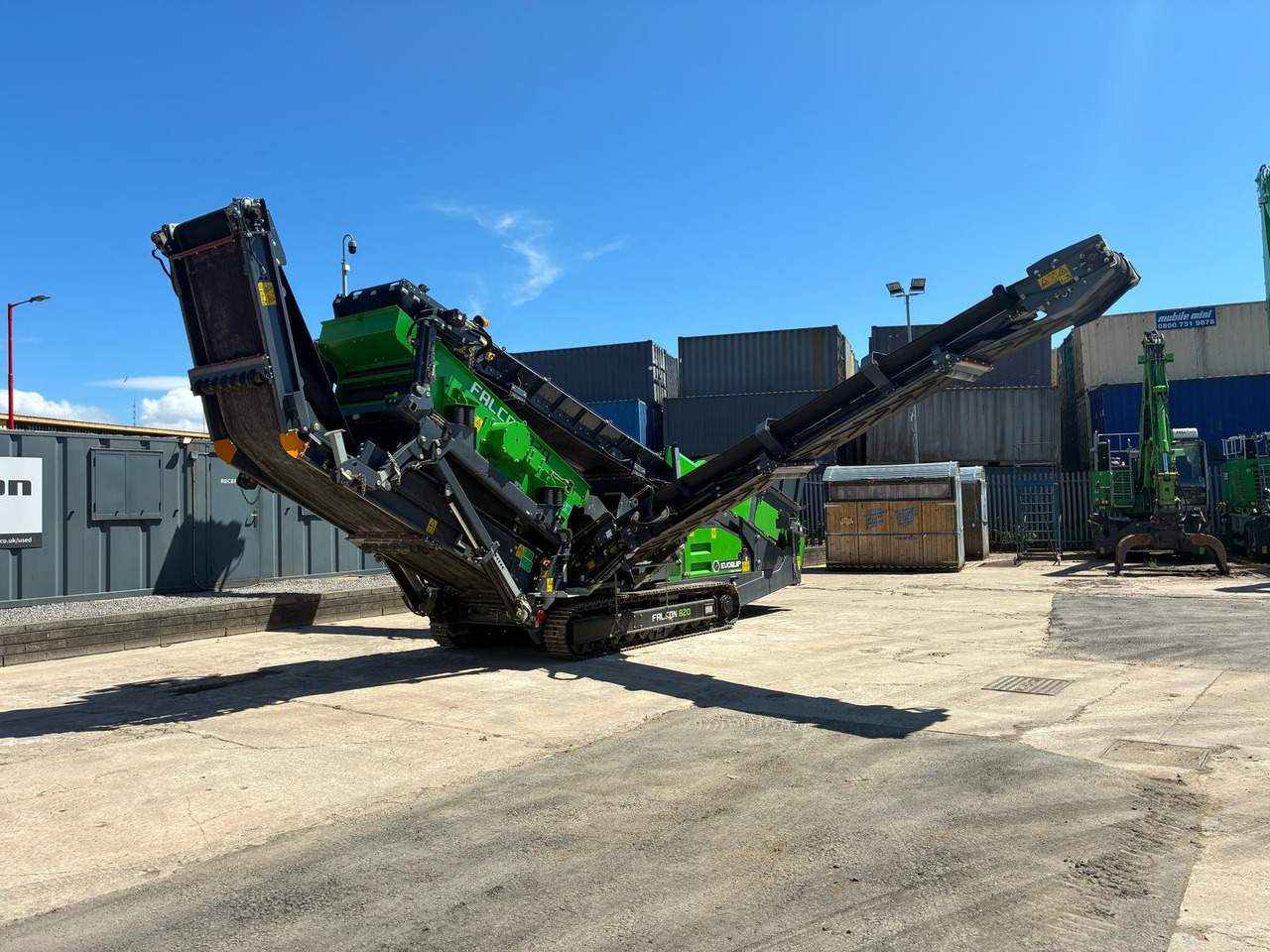 Terex Falcon 820 - Screener: picture 1 Terex Falcon 820 - Screener: picture 1