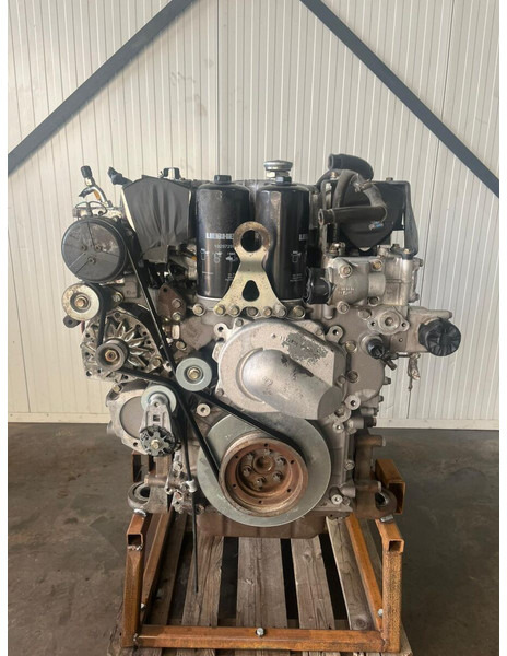 Liebherr A904 Li/A904C Li/R904/R904C - Engine: picture 5 Liebherr A904 Li/A904C Li/R904/R904C - Engine: picture 5