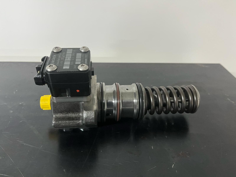 Liebherr D 934 A 6 - Fuel pump: picture 3 Liebherr D 934 A 6 - Fuel pump: picture 3