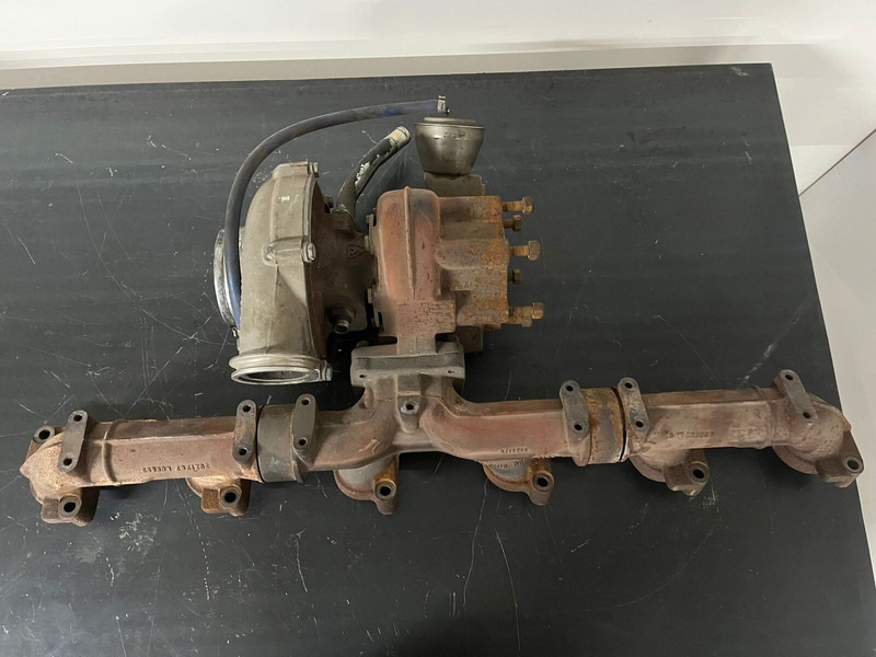 Liebherr - Engine and parts: picture 1 Liebherr - Engine and parts: picture 1