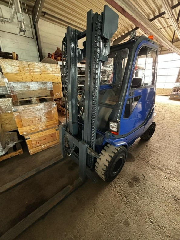 LINDE H30D - Diesel forklift: picture 1 LINDE H30D - Diesel forklift: picture 1