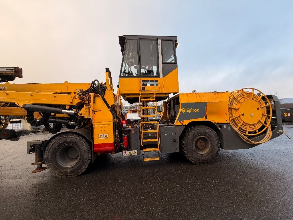 Drilling rig Epiroc Boomer XE3C: picture 13