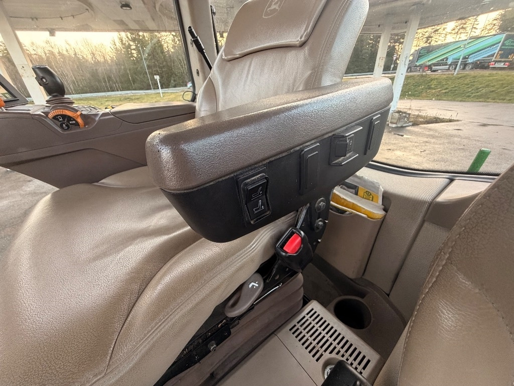 John Deere 7290 R  leasing John Deere 7290 R: picture 40