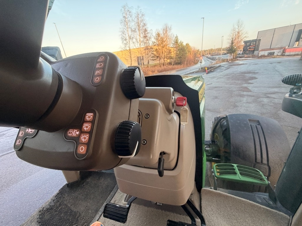 John Deere 7290 R  leasing John Deere 7290 R: picture 45