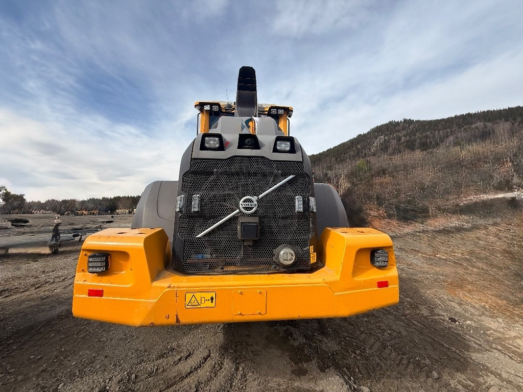 Volvo L 90 H - Wheel loader: picture 4 Volvo L 90 H - Wheel loader: picture 4