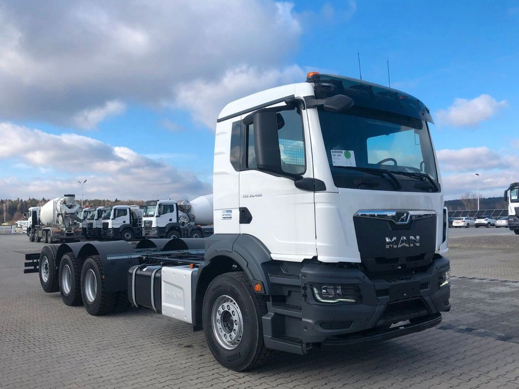 MAN TGS 35.480 8x4 TRIDEM - Cab chassis truck: picture 1 MAN TGS 35.480 8x4 TRIDEM - Cab chassis truck: picture 1