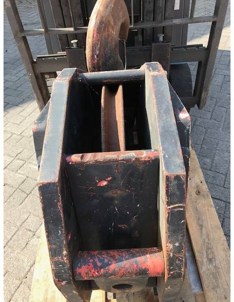 Liebherr 30t. Hook block 1-sheave 23mm - Truck mounted crane for Construction machinery: picture 5 Liebherr 30t. Hook block 1-sheave 23mm - Truck mounted crane for Construction machinery: picture 5