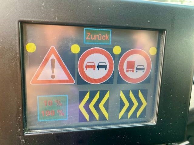 Closed box van Mercedes-Benz Sprinter 313CDI - BF3-Fahrzeug: picture 10