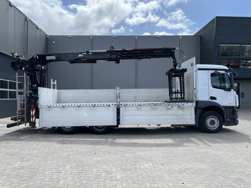 Mercedes-Benz ANTOS 2546 6X2 Bouwstoffenauto / Open laadbak vv KRAAN MKG HLK 221-3 met Palletklem - Dropside/ Flatbed truck, Crane truck: picture 3 Mercedes-Benz ANTOS 2546 6X2 Bouwstoffenauto / Open laadbak vv KRAAN MKG HLK 221-3 met Palletklem - Dropside/ Flatbed truck, Crane truck: picture 3