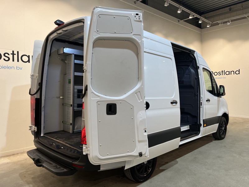 Mercedes-Benz Sprinter 317 CDI L2H2 RWD / Euro 6 / Servicebus / Bott inrichting / 220V / MBUX / Airco / Cruise / CarPlay / Camera / Trekhaak / BPM VRIJ !! - Panel van: picture 2 Mercedes-Benz Sprinter 317 CDI L2H2 RWD / Euro 6 / Servicebus / Bott inrichting / 220V / MBUX / Airco / Cruise / CarPlay / Camera / Trekhaak / BPM VRIJ !! - Panel van: picture 2