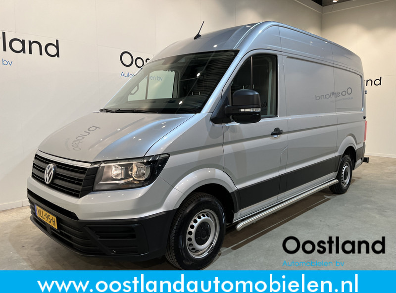 Volkswagen Crafter 2.0 TDI L3H3 / Euro 6 / Airco / Cruise Control / 3-Zits / 67.200 KM !! / BPM VRIJ !! - Small van: picture 1 Volkswagen Crafter 2.0 TDI L3H3 / Euro 6 / Airco / Cruise Control / 3-Zits / 67.200 KM !! / BPM VRIJ !! - Small van: picture 1