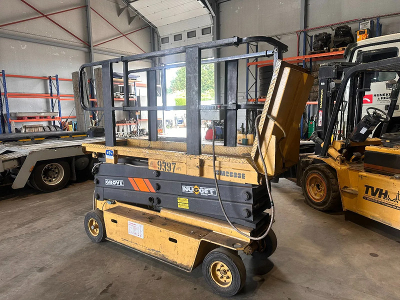 Grove SM2633E - Scissor lift: picture 5 Grove SM2633E - Scissor lift: picture 5