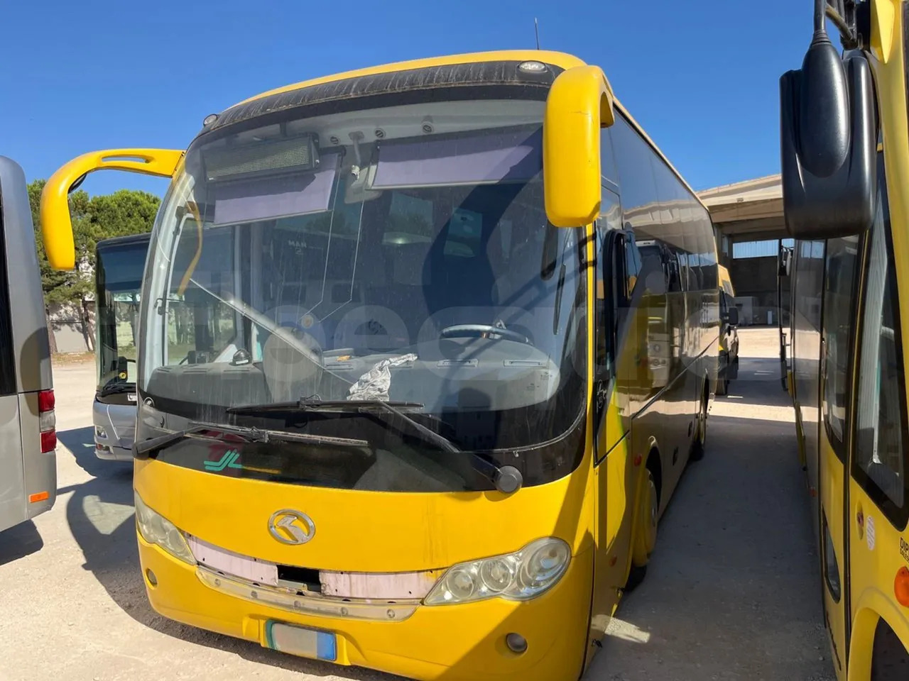 King Long XMQ6800 - Coach: picture 3 King Long XMQ6800 - Coach: picture 3