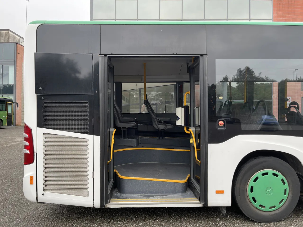 City bus Mercedes-Benz Citaro: picture 15