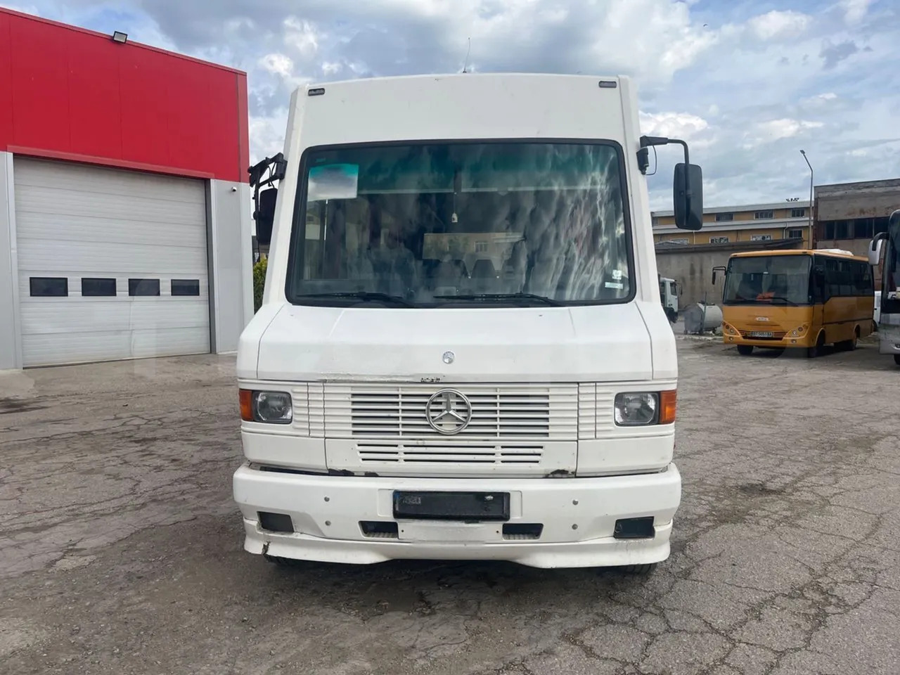 Mercedes-Benz Vario - Minibus, Passenger van: picture 1 Mercedes-Benz Vario - Minibus, Passenger van: picture 1