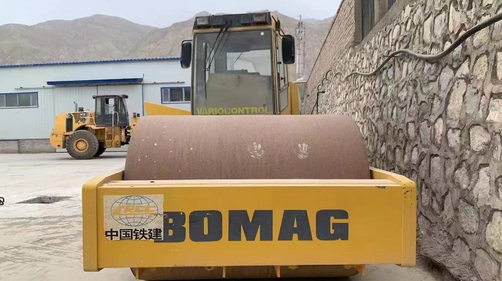 Bomag bw225d-3 - Compactor: picture 3 Bomag bw225d-3 - Compactor: picture 3