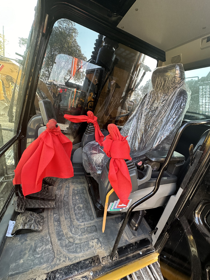 CATERPILLAR 315D2 - Demolition excavator: picture 4 CATERPILLAR 315D2 - Demolition excavator: picture 4