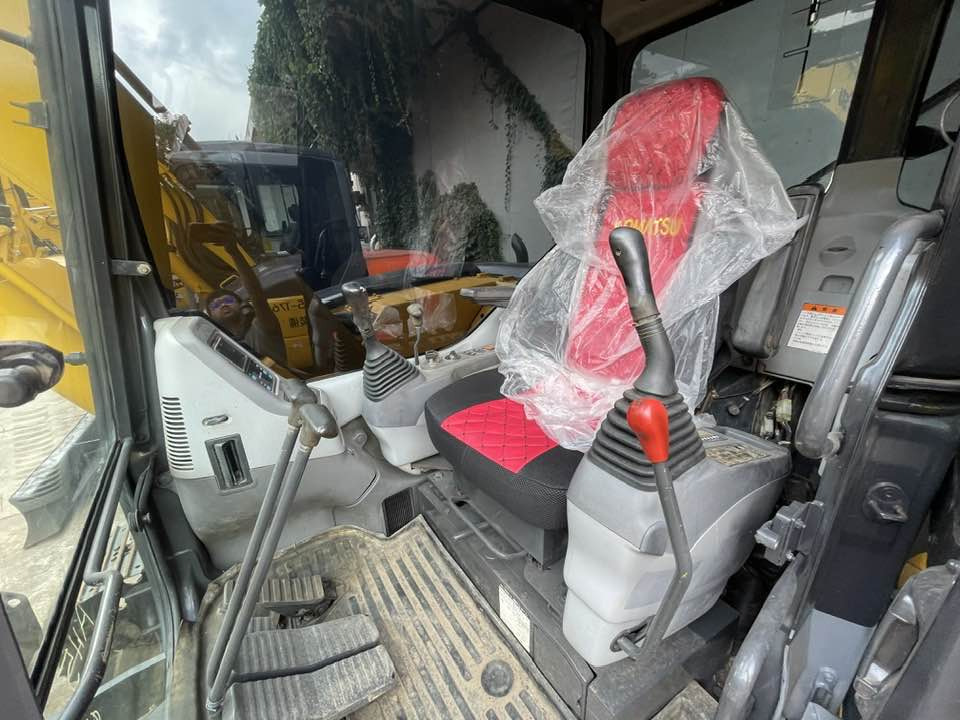 Komatsu PC78US-6 - Mini excavator: picture 3 Komatsu PC78US-6 - Mini excavator: picture 3