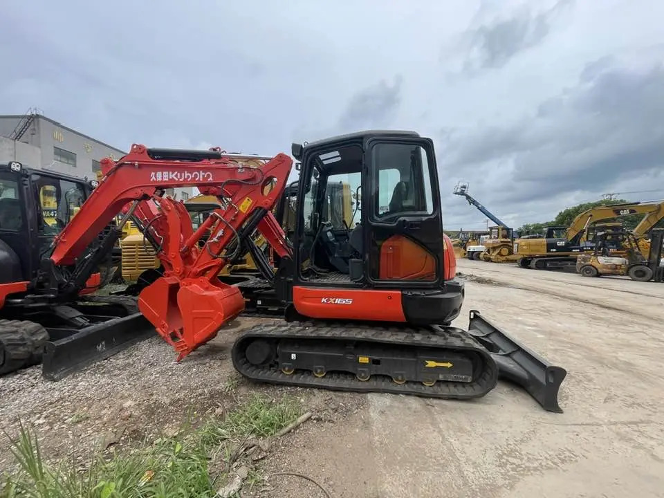 Kubota KX165-5 - Mini excavator: picture 1 Kubota KX165-5 - Mini excavator: picture 1