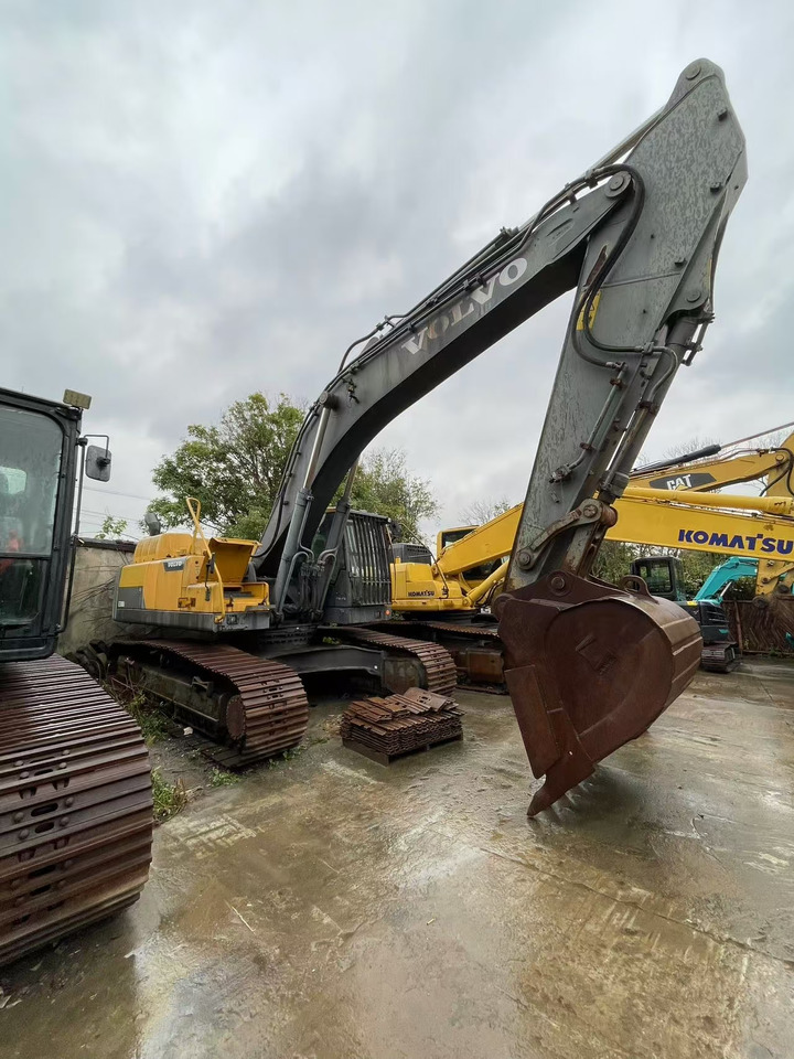 Volvo EC380DL - Excavator: picture 1 Volvo EC380DL - Excavator: picture 1