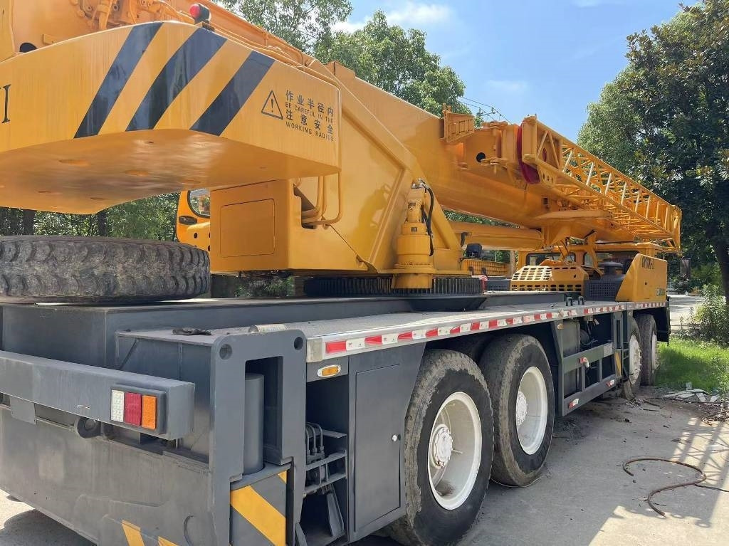 XCMG QY70K-II - All terrain crane: picture 2 XCMG QY70K-II - All terrain crane: picture 2