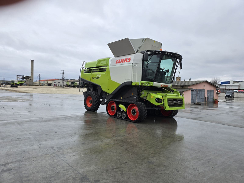 Claas Lexion 770 tt - Combine harvester: picture 4 Claas Lexion 770 tt - Combine harvester: picture 4