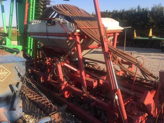 Doublet-Record DB 4M M/ACCON LUFT - Seed drill: picture 1 Doublet-Record DB 4M M/ACCON LUFT - Seed drill: picture 1