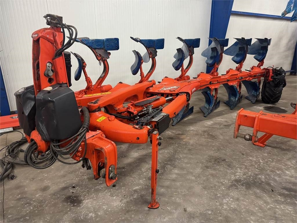 Kuhn VM L-NSH 5+1 ON LAND - Plow: picture 1 Kuhn VM L-NSH 5+1 ON LAND - Plow: picture 1