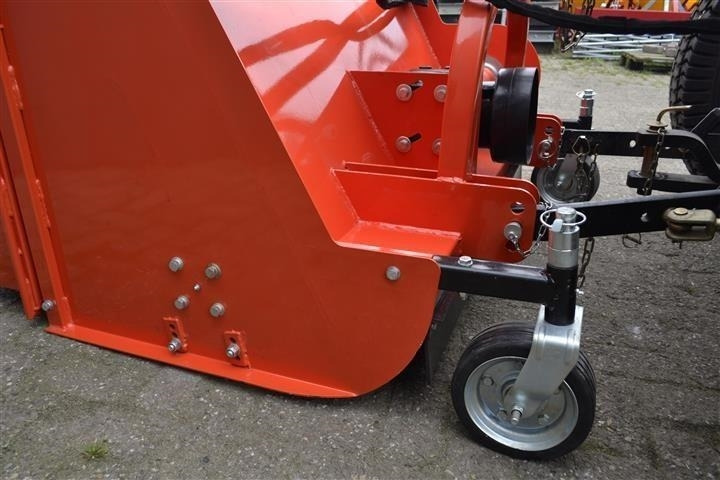 - - - boxer - Attachment for Municipal tractor: picture 4 - - - boxer - Attachment for Municipal tractor: picture 4